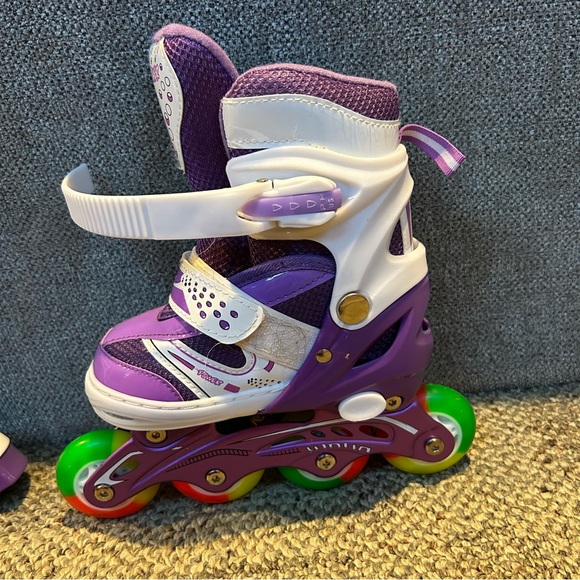 Kids Adjustable Inline Skates Purple Girls Size Small - Picture 6 of 9